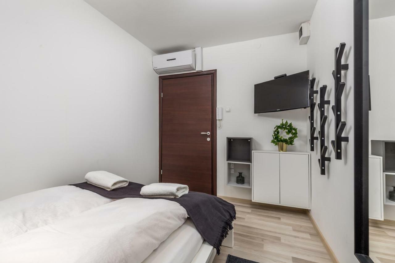 Room Andrea Rijeka Exterior foto